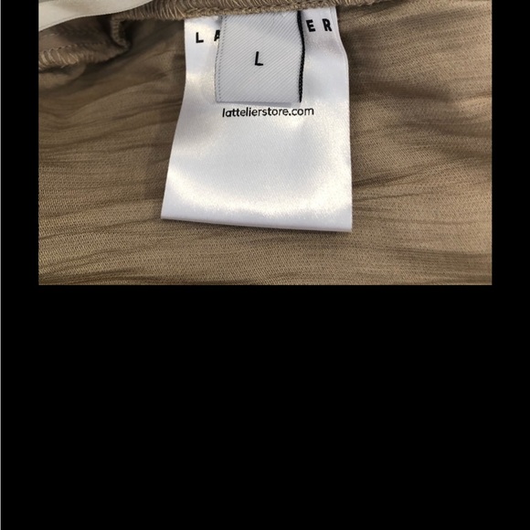 Crimped textured shirt and pants from Lattelier - Picture 15 of 16